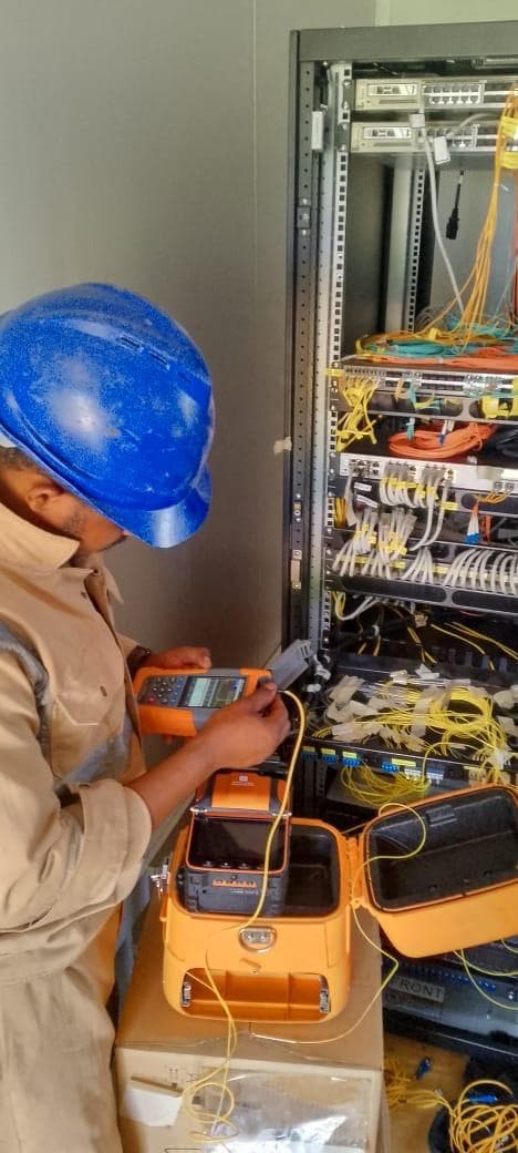 Fusion splicing and OTDR verification of every core before the link is signed off.